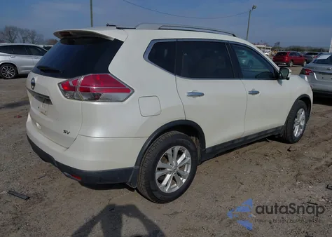 2015 Nissan Rogue Sv z USA, uszkodzony, nr VIN 5N1AT2MT0FC781648